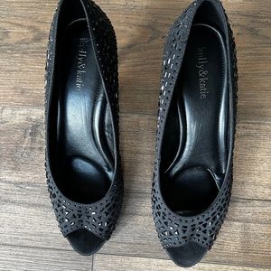 Kelly & Katie Black Stones Peep Toe Heels, size 11